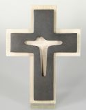 Holz-Kreuz - Ausgestanzter Bronzekorpus