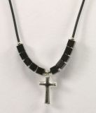Halskette - Hmatit-Wrfel & Kreuz